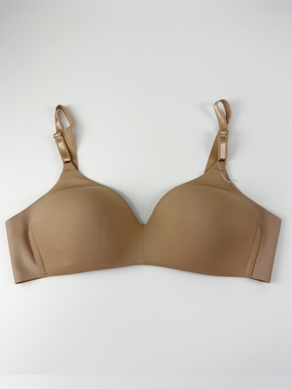 Warners Bra Womens 36B Beige Tan RM0561T NWOT - Picture 1 of 8